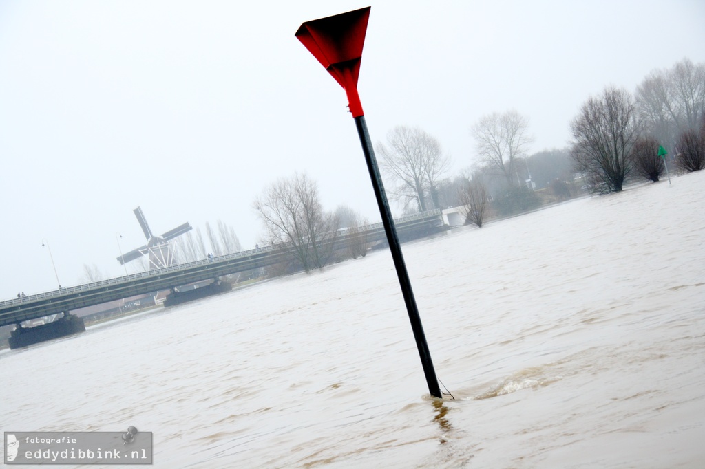 2011-01-13 Hoog water, Deventer 022